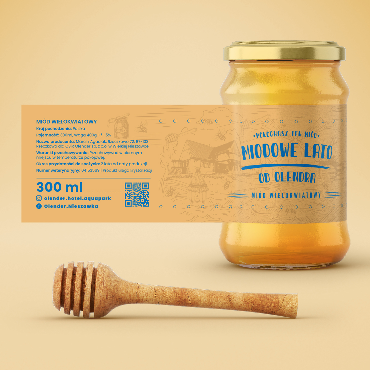 honey jar mockup with dipper